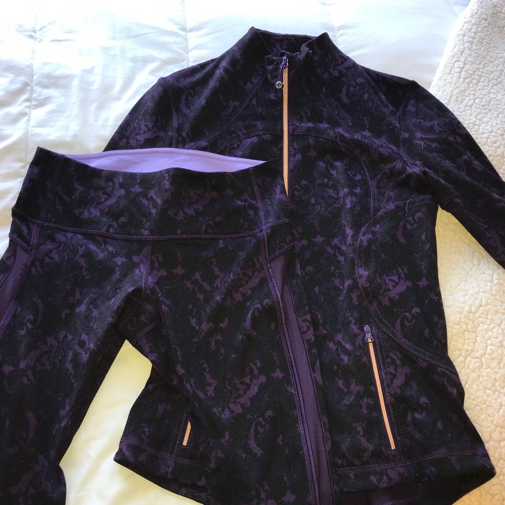 Matching Lululemon jacket and cropped leggings set